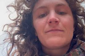 Enjoy some live Madi tunes :) My EP titled 'Gently' is coming out FEBRUARY  25!!!!! I'll have a pre-save link for you very soon :))) Video highlights:  1. Dog pooped in the