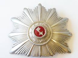 Das wappen von deutschland zeigt einen schwarzen adler (das bundesadler bundesstaatlicher adler, früher. Deutschland Nachkrieg Emblem Fur Ein Polizei Tschako 30 00