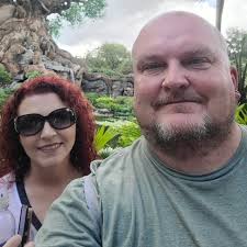 Donnie Huff (@darthmopar) • Instagram photos and videos