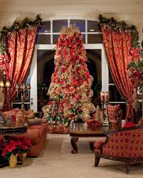 Elegant Red Gold Opulent Italian Theme Christmas Tree By Leanne Michael Luxe Lifest Fun Christmas Decorations Beautiful Christmas Beautiful Christmas Trees