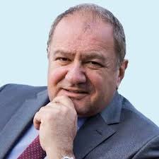 İpek Özbey YAZDI Ütüpyo