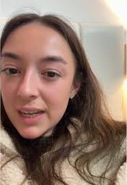 Understanding Personal Opinions in Online Discussions