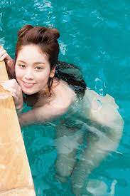 筧美和子 水着を脱いで全裸でおっぱい丸出し！巨乳輪も丸見えなエロ画像 - おっぱいの楽園♪スマートフォン