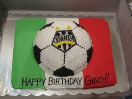 Juventus cake juventus is one of the strongest teams in italy and there are so many fans that follow, i represented buffon is the goalkeeper of this team and the national italian and is a standard especially for frederick, who wanted for his seventh birthday! Juventus Soccer Cake Cakecentral Com