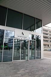 Adecco outsourcing sera présent sur roland garros avec magnum. The Adecco Group Wikipedia