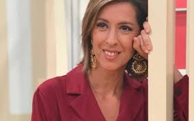 This saturday, june 12th, the second 'alô marco paulo' was aired on sic, dedicated to the singer and conducted by ana marques. Ana Marques Diz Adeus A Sic Ao Fim De 26 Anos Nao Gosto De Despedidas No Meu Coracao Fechei A Porta Na Memoria Ficam Abertas Todas As Recordacoes Vip Pt