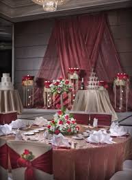 Weddings In Singapore Goodwood Park Hotel Vip Table Wedding Set Up Table Decorations Inspiration