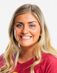 Leslie Dever's Instagram, Twitter & Facebook