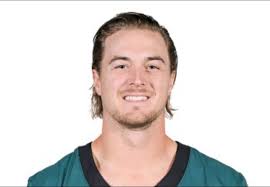 Why Do Qb Wear Gloves