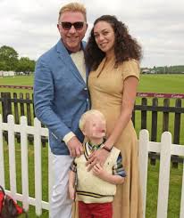 Boris becker has been snapped basking in the ibiza sun with his girlfriend lilian de carvalho monteiro along with two of his children. Lilly Becker An Boris Beckers Freundin Finger Weg Von Meinem Sohn Leute Bild De