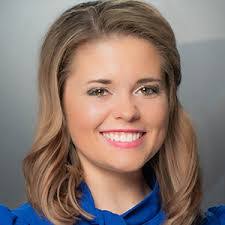 Tara Spoon's Instagram, Twitter & Facebook