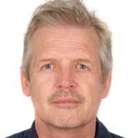 Robert Kindt's Instagram, Twitter & Facebook