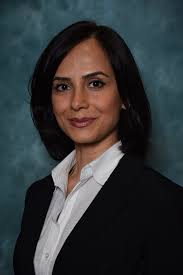 امروز زادروز کریستین زینالی، بیزینس منیجر رادیو ایران است. بانویی به غایت  تحسین برانگیز و در عین حال صمیمی و شاد که حضورش مایه پیشتگرمی همه همکاران  ماست. تولد او را به