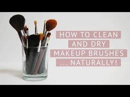 Cleaning Makeup Brushes With Olive Oil And Dish Soap Is Effective Inexpensive And Low W In 2020 Diy Makeup Brush Cleaner Diy Makeup Brush How To Clean Makeup Brushes