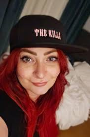 Using Overtone Extreme Blue hair color to fight dullness