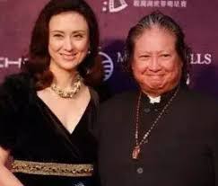 The site owner hides the web page description. æ´ªé‡'å¯¶åè¼ªæ¤…é€›å•†å ´ èˆ‡ç¾Žè²Œå¦»å­é«˜éº—è™¹ç°¡ç›´å°±åƒ çˆ¶å¥³ å°‹å¤¢å¨›æ¨‚