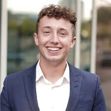 Thrilled to share that I've officially become a Manus Fellow based here in  New York City!