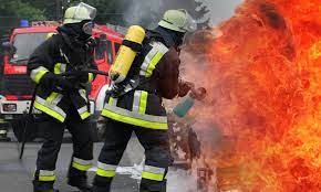Ein staubsauger und weitere plastikteile waren betroffen. Einsatze Freiwillige Feuerwehr Essen Kray