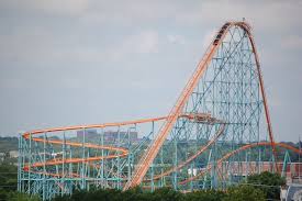 The park opened on august 5, 1961, following just a year of construction and an initial investment of us$10 million by real estate. Six Flags Over Texas Titan Six Flags Over Texas Six Flags Roller Coaster