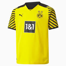 Die borussen titles manufactured by puma®, a borussia dortmund jersey from soccerpro.com is identical to actual. Bvb Puma