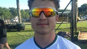 Homer, key throw help Gators to 4-3 playoff win