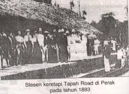 Ktm antarabandar) is an intercity passenger railway service operated by keretapi tanah melayu within the regions of peninsular malaysia and singapore. Sejarah Landasan Kereta Api Teluk Intan Ke Tapah Road