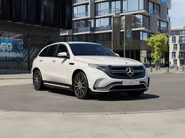» mais la réalité est un peu plus complexe. Brand New 21 Plate Mercedes Benz Eqc Eqc 400 300kw Amg Line Premium 80kwh 5dr Auto Arnold Clark