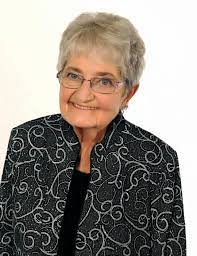 Carey Hendricks's Instagram, Twitter & Facebook