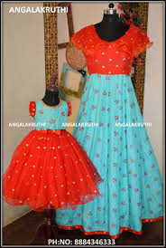 Mom And Daughter Matching Dresses Mother Daughter Dresses Boutique Bangalore Moth Mother Daughter Dresses Matching Mother Daughter Dress Mommy Daughter Dresses