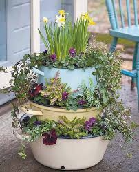 Upcycling Idee Fur Blumenampel Selbst De Blumen Im Blumentopf Blumen Ampel Pflanzen