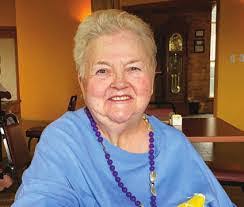 Kay Cheshier's Instagram, Twitter & Facebook