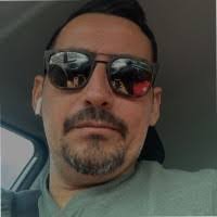 Frank Roa's Instagram, Twitter & Facebook