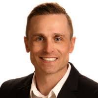 Austin Zander's Instagram, Twitter & Facebook