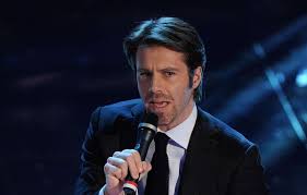 Heir to victor victoria senza filtro, con victoria cabello. Emanuele Filiberto E I Savoia Sono Gli Anticorpi Della Repubblica Rolling Stone Italia