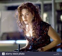 Kate elizabeth winslet cbe /ˈwɪnzlɛt/ (born 5 october 1975) is an english actress. Kate Winslet Titanic 1997 Unter Der Regie Von James Cameron Zwanzigsten Jahrhundert Fox Pictures Stockfotografie Alamy