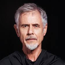 Mariana Ritchie's Instagram, Twitter & Facebook