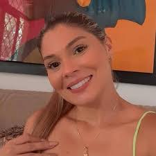 Karen Jimenez's Instagram, Twitter & Facebook