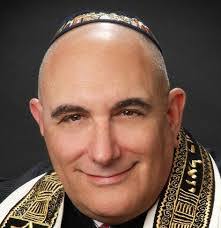 June Alton's Instagram, Twitter & Facebook