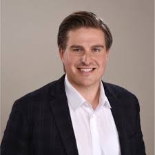 Gestern beendete ich mein Praktikum in der Abteilung Kooperationen &  Sponsoring des Europa-Park . Im letzten halben Jahr durfte ich  eindrucksvolle Erfahrungen sammeln, meine Kenntnisse einsetzen und…