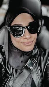 We just freshly restock the Charlotte Platform loafers & the black lace Bobby  Socks. A perfect combo in our opinion..