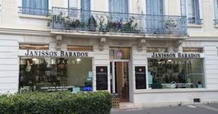 The New Champagne Janisson Baradon Boutique In Epernay Love This Place Epernay House Styles Mansions