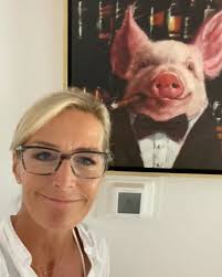 What Happened to Candice Olson? Why the 'Divine Design' Host Disappeared  From HGTV