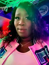 Kesha Bishop's Instagram, Twitter & Facebook