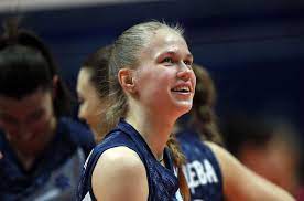 Here are 3 volleyball clubs in which she worked. Arina Fedorovtseva Ghyljjbmkncqbm Bricio And Natalia Having Very Solid Matches Today