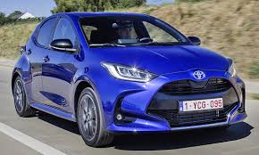The yaris cross can also notify toyota emergency assistance if you have an accident. Neuer Toyota Yaris Hybrid 2020 Erste Testfahrt Autozeitung De