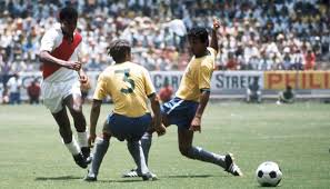 Confira as sedes, a tabela completa e onde assistir. Mundial 1970 Se Cumplen 44 Anos Del Peru 2 4 Brasil Fotos Foto 1 De 24 La Nueve Futbol Peru Com
