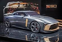 The headlights and grille have been more squared off and the trim colour changed to the iconic bayside. Nissan Gt R Wikipedia