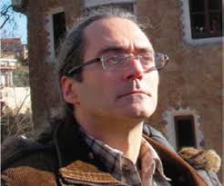 Attractiveness is Influenced by the Relationship between Postures of the  Viewer and the Viewed Person