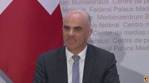 Le conseil fédéral (qui correspond légalement à l'assemblée générale) est l'organe souverain de la fef et se compose de représentants étudiants désignés par les conseils étudiants affiliés. Coronavirus Les Nouvelles Mesures Du Conseil Federal Suisse Parodie Youtube