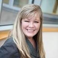 Employees by Last Name -